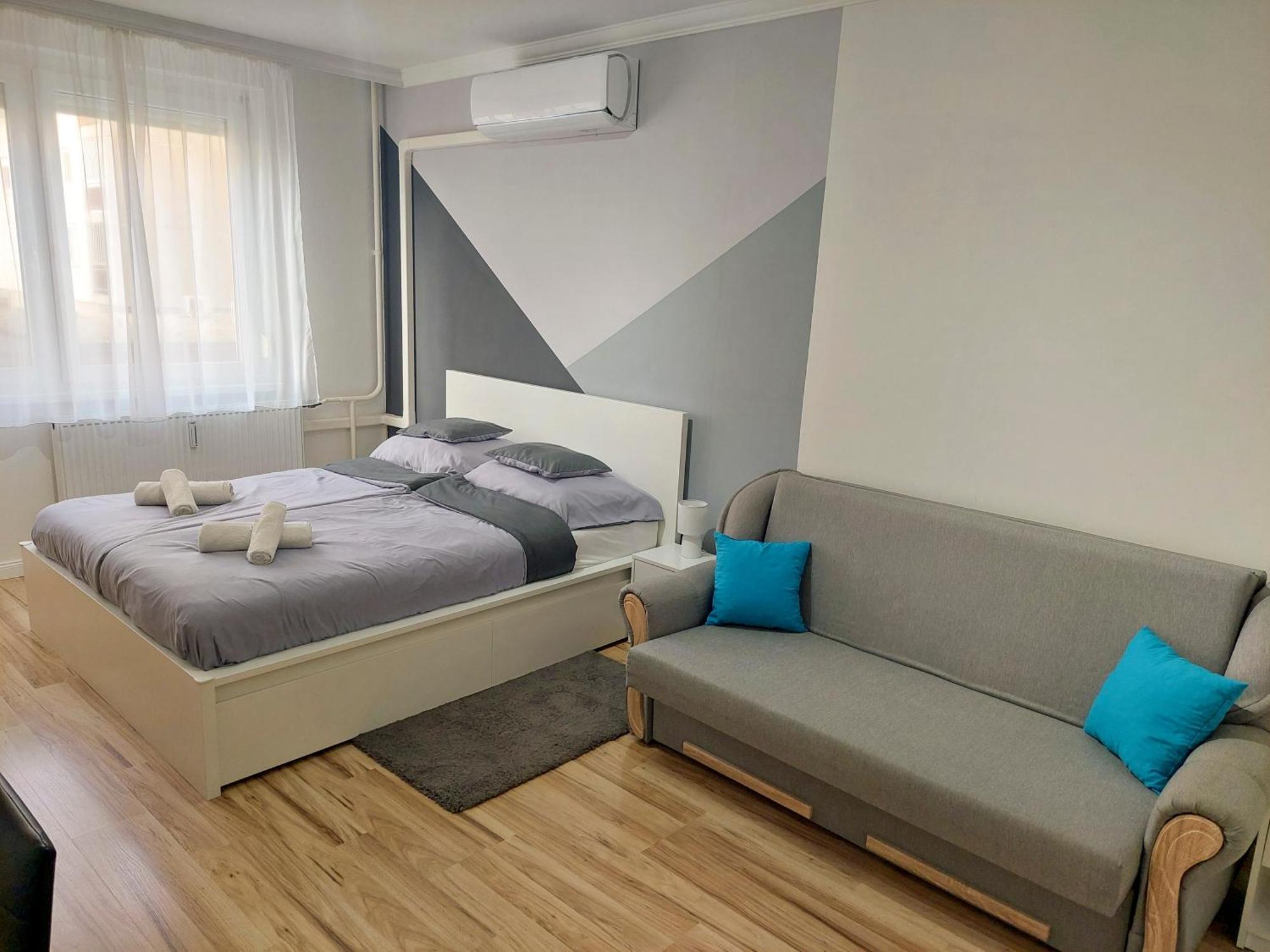 Aweshome City Apartment - 3 Bedrooms And Free Parking Debrecen Exterior foto
